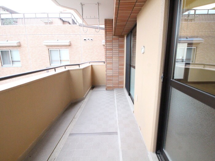 物件内観写真21　(ベランダ・バルコニー)