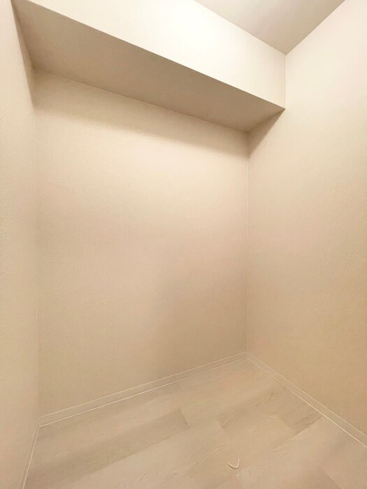 物件内観写真11　(収納)