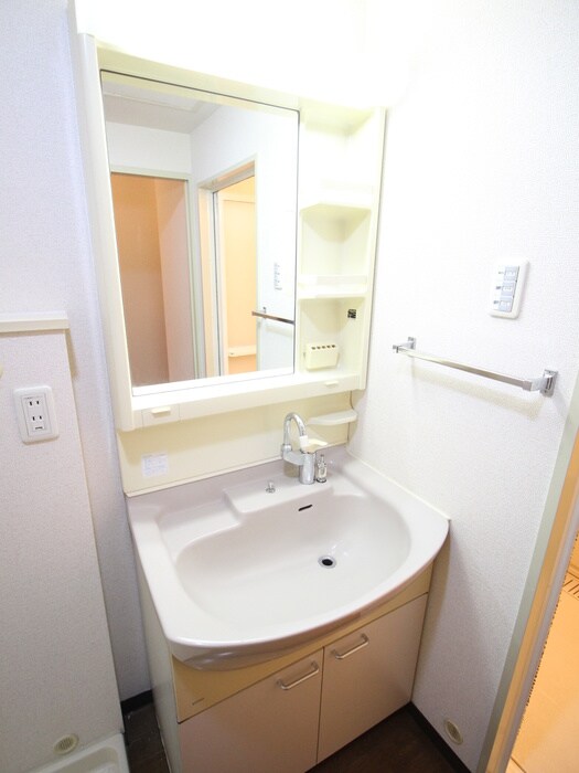 物件内観写真12　(洗面)