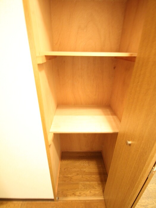 物件内観写真21　(収納)