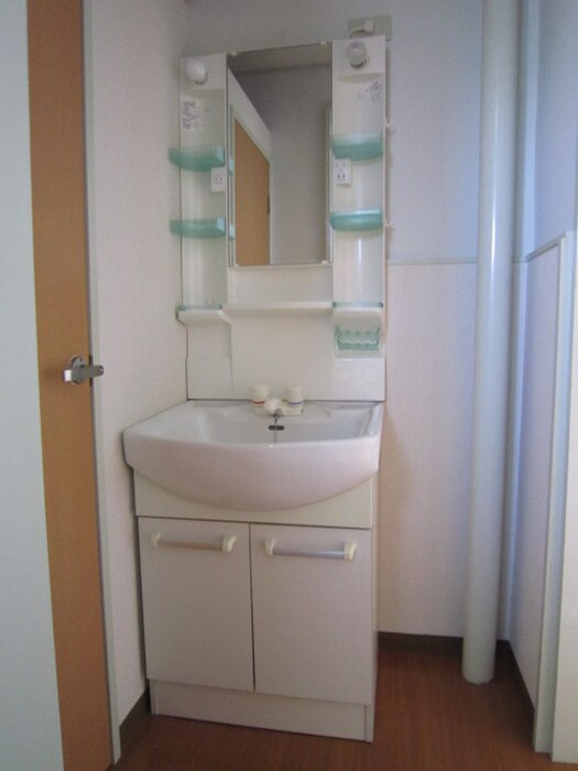 物件内観写真15　(洗面)