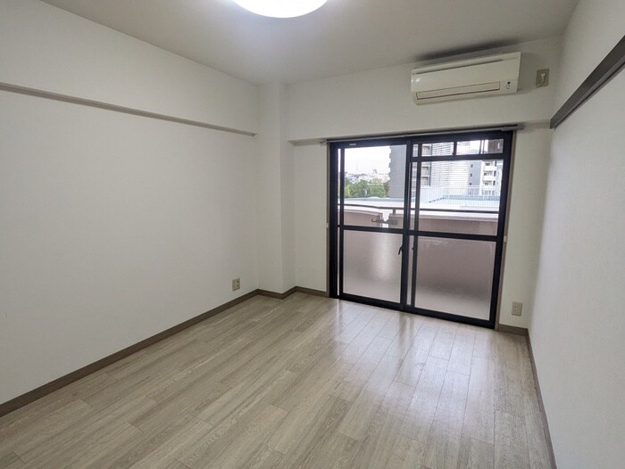 物件内観写真21　(居室)