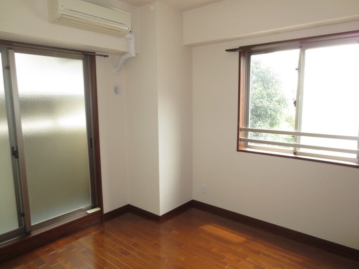 物件内観写真12　(居室)