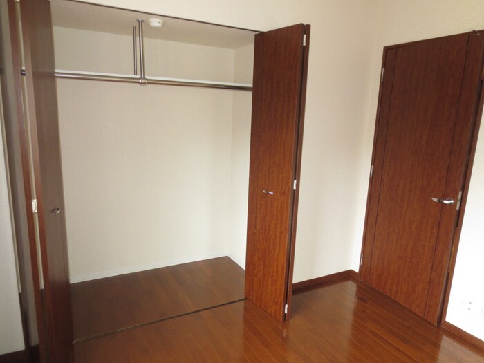物件内観写真13　(収納)