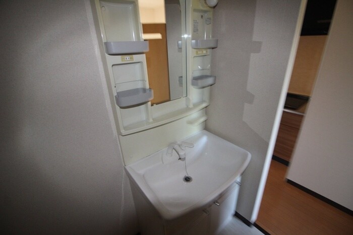 物件内観写真12　(洗面)