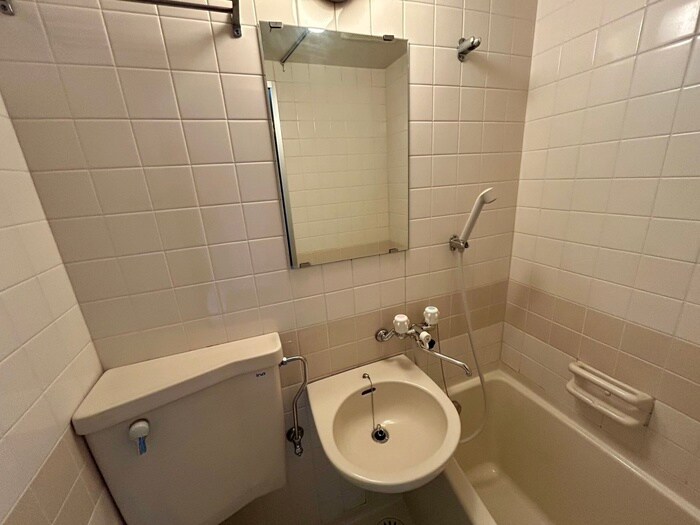 物件内観写真11　(洗面)