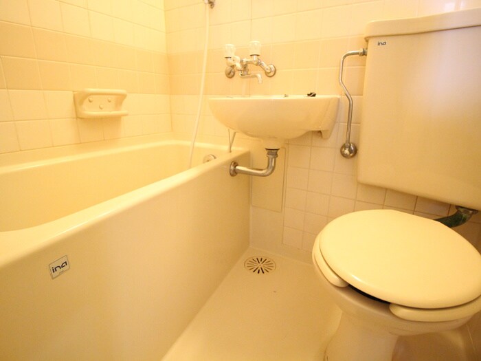 物件内観写真12　(バス／シャワールーム等)