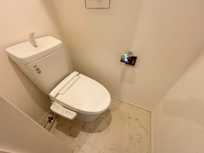 物件内観写真11　(トイレ)