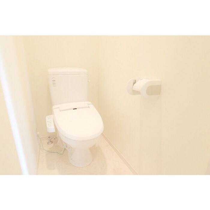 物件内観写真13　(トイレ)