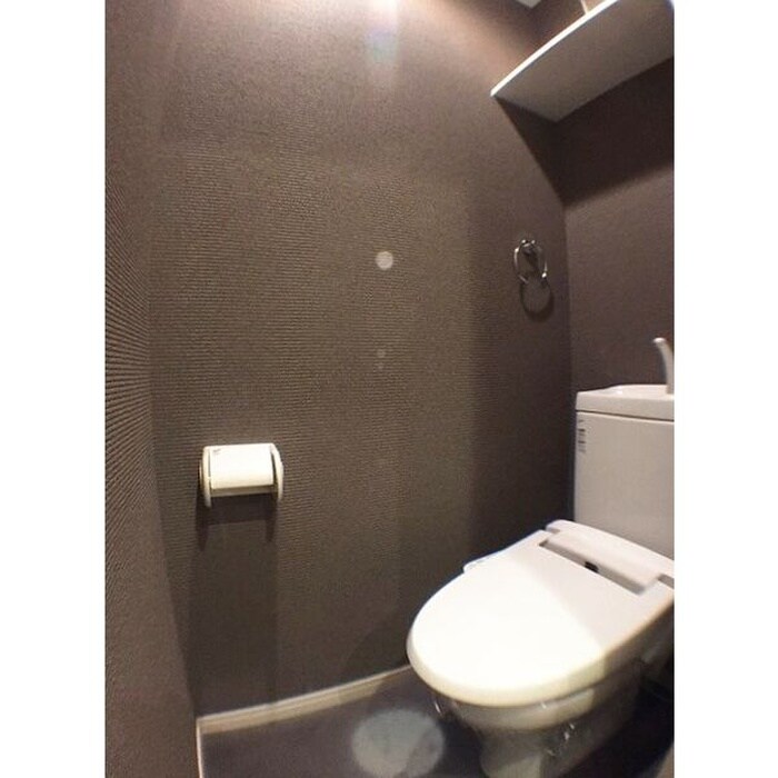 物件内観写真11　(トイレ)