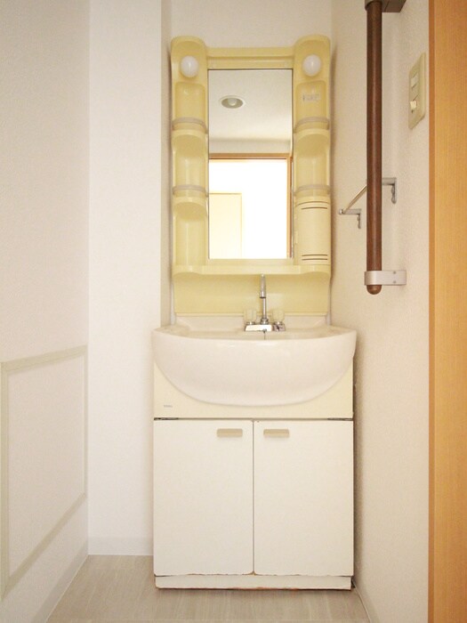 物件内観写真12　(洗面)