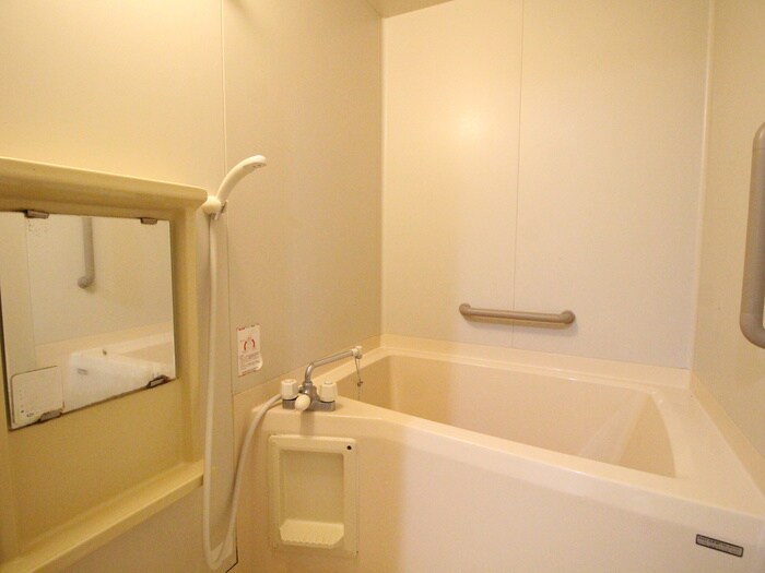 物件内観写真13　(バス／シャワールーム等)