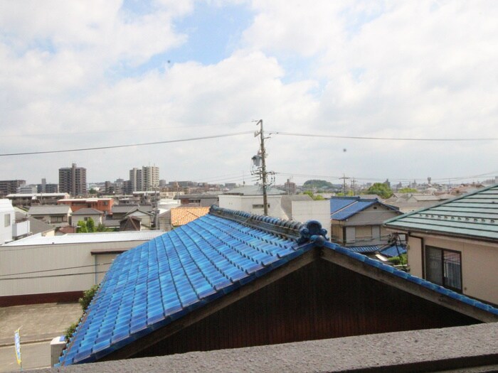 物件内観写真22　(室内からの展望)