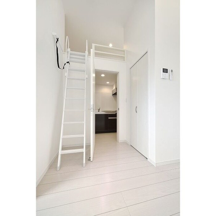 物件内観写真7　(居室)