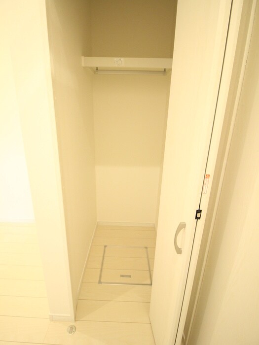 物件内観写真15　(収納)
