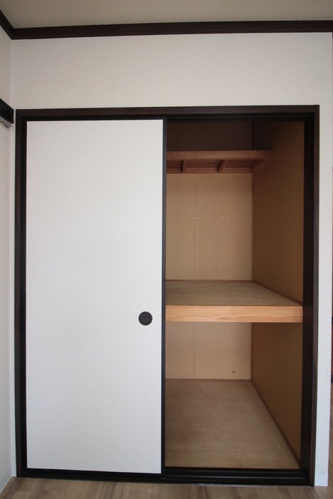 物件内観写真9　(収納)