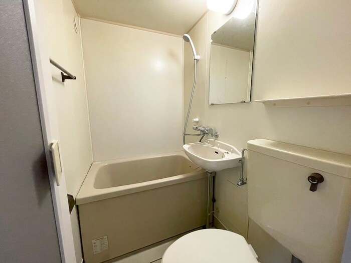 物件内観写真10　(バス／シャワールーム等)