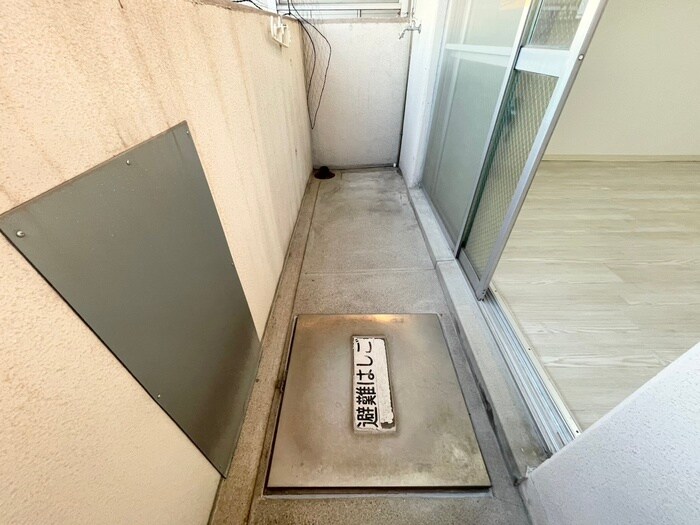 物件内観写真14　(ベランダ・バルコニー)