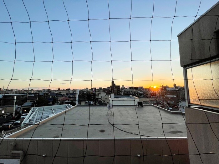 物件内観写真15　(室内からの展望)