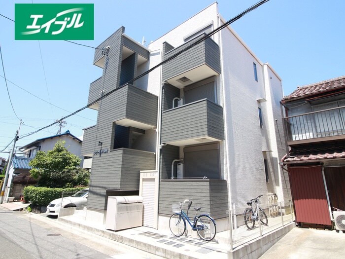 物件外観写真2　(外観写真)