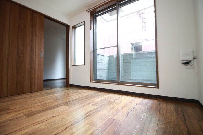 物件内観写真7　(居室)