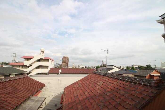 物件内観写真22　(室内からの展望)