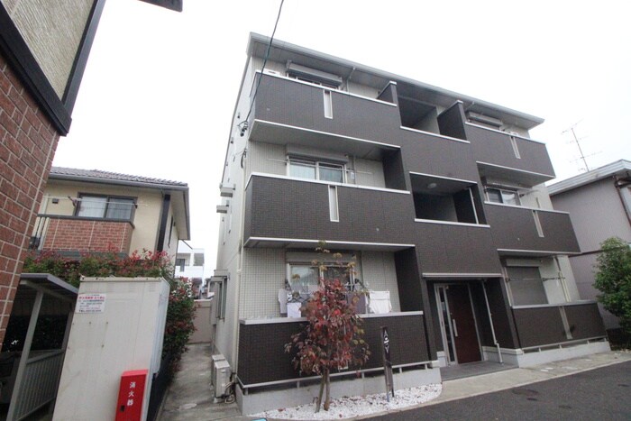 物件外観写真2　(外観写真)