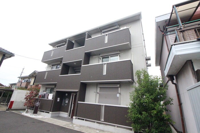 物件外観写真3　(外観写真)