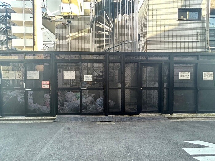 物件外観写真6　(建物設備)