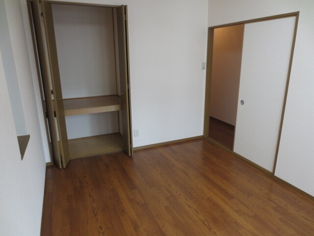 物件内観写真13　(居室)