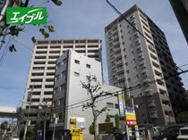 レジディア泉の外観写真