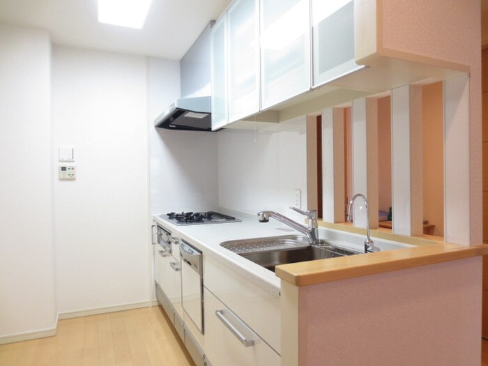 物件内観写真8　(キッチン)