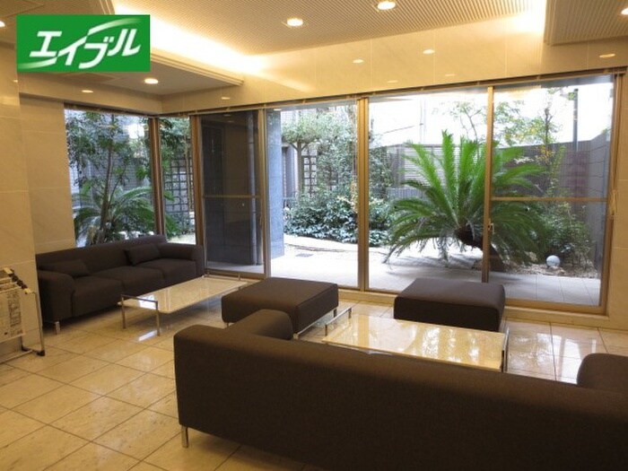 物件外観写真3　(その他)