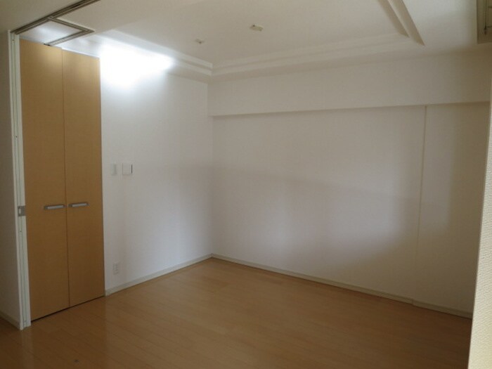 物件内観写真19　(居室)