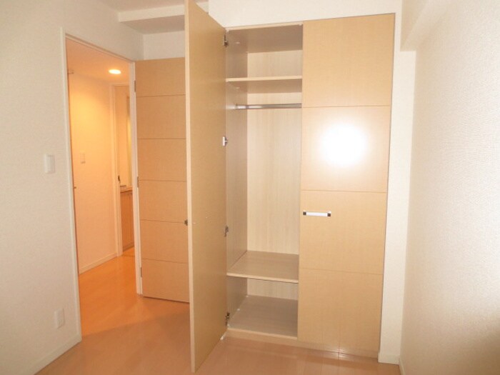 物件内観写真21　(収納)