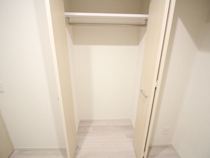 物件内観写真10　(収納)