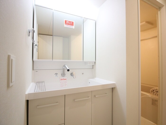 物件内観写真15　(洗面)