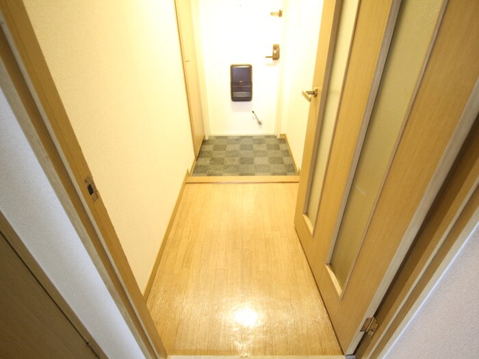 物件内観写真12　(廊下)