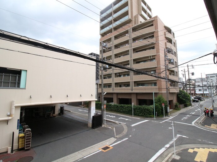 物件内観写真19　(室内からの展望)