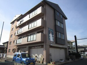 クイ－ンズタウン愛豊外観写真