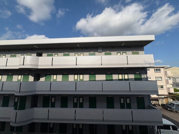 物件内観写真16　(室内からの展望)