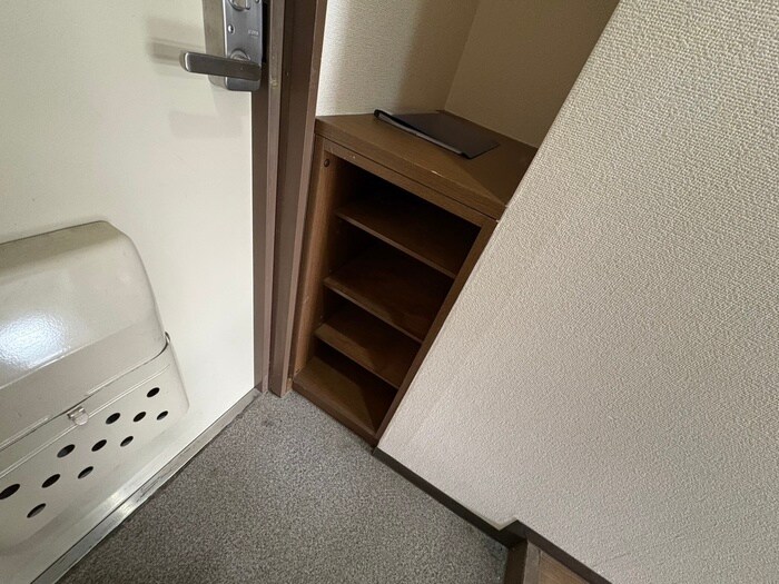 物件内観写真18　(靴箱)