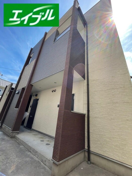 物件外観写真6　(外観写真)