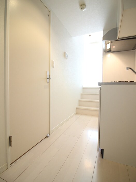 物件内観写真20　(廊下)