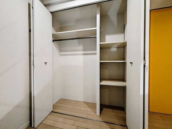 物件内観写真12　(収納)