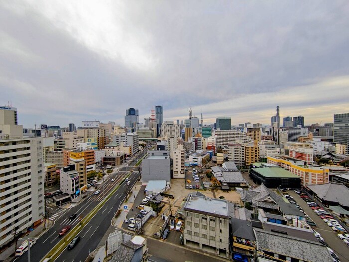 物件内観写真22　(室内からの展望)