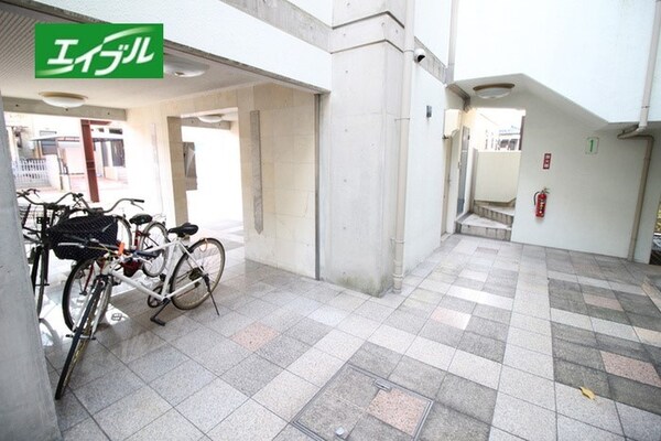 エントランス部分