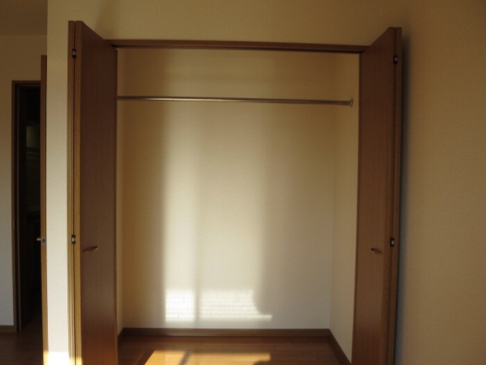 物件内観写真11　(収納)