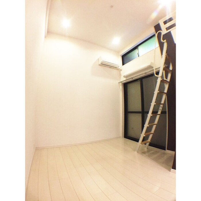 物件内観写真13　(居室)