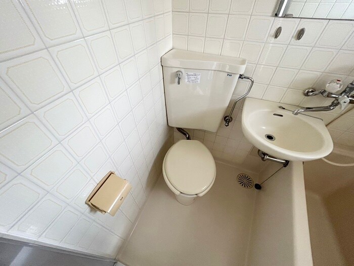 物件内観写真11　(トイレ)